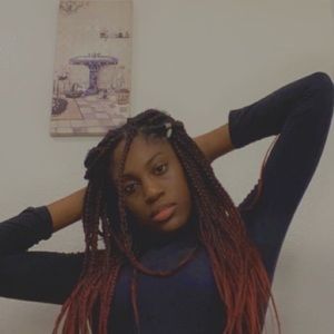 Meet your Posher, Laniya